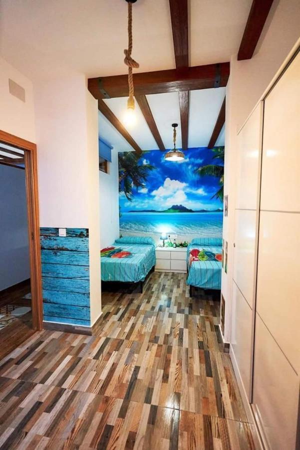 Casa Ideal Para Familias Con Patio Y 3 Banos 발렌시아 외부 사진