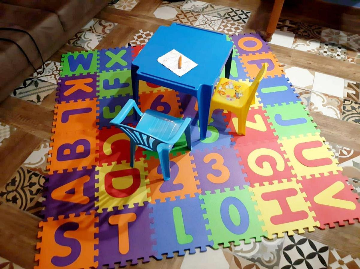 Casa Ideal Para Familias Con Patio Y 3 Banos 발렌시아 외부 사진