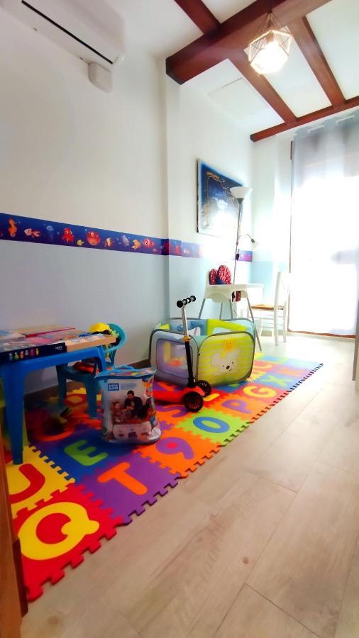 Casa Ideal Para Familias Con Patio Y 3 Banos 발렌시아 외부 사진